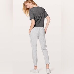 Lululemon On The Fly Pant 28" Wee Are From Space Nimbus Battleship